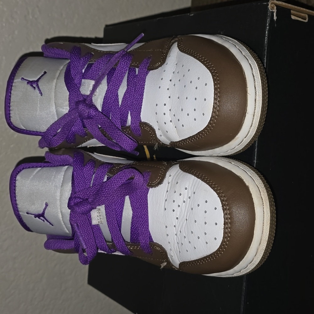 Jordan Kids' Brown and Purple Sneakers - Picture 2 of 5